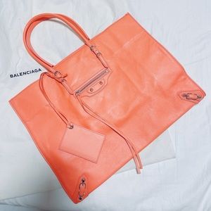 Balenciaga Papier Classic Studs Bag Leather Large Tote